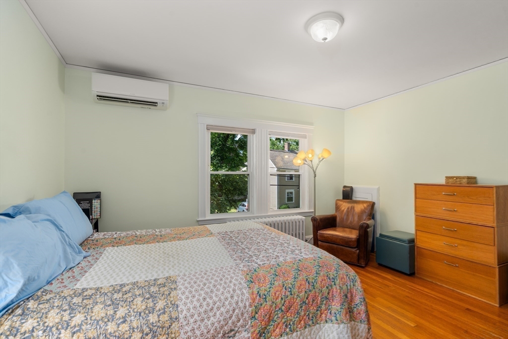 12 Rustic Road Boston, MA 02132 - Photo 18 of 34