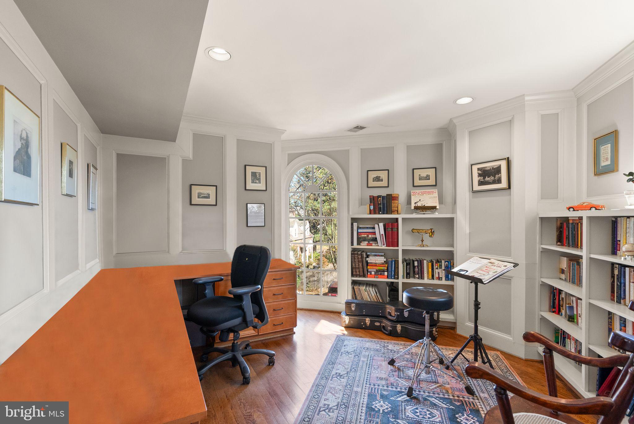 1539 Cedar Avenue McLean, VA 22101 - Photo 17 of 30 Bedroom 3/Office