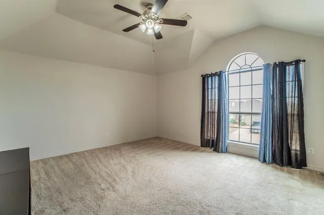 $450,000 | 317 Crescent Creek Lane, Fort Worth, TX 76140