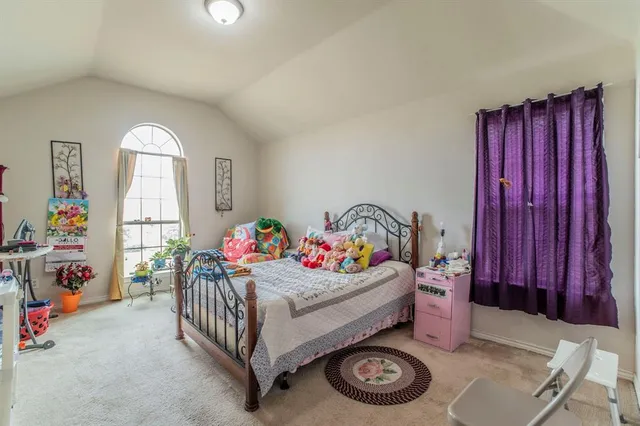 $450,000 | 317 Crescent Creek Lane, Fort Worth, TX 76140