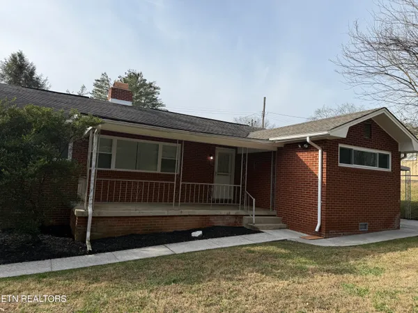 118 East Newkirk Lane, Oak Ridge, TN 37830