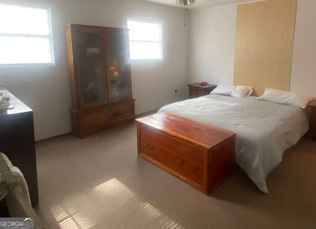 $163,999 | 102 West Palm Road, Hazlehurst, GA 31539