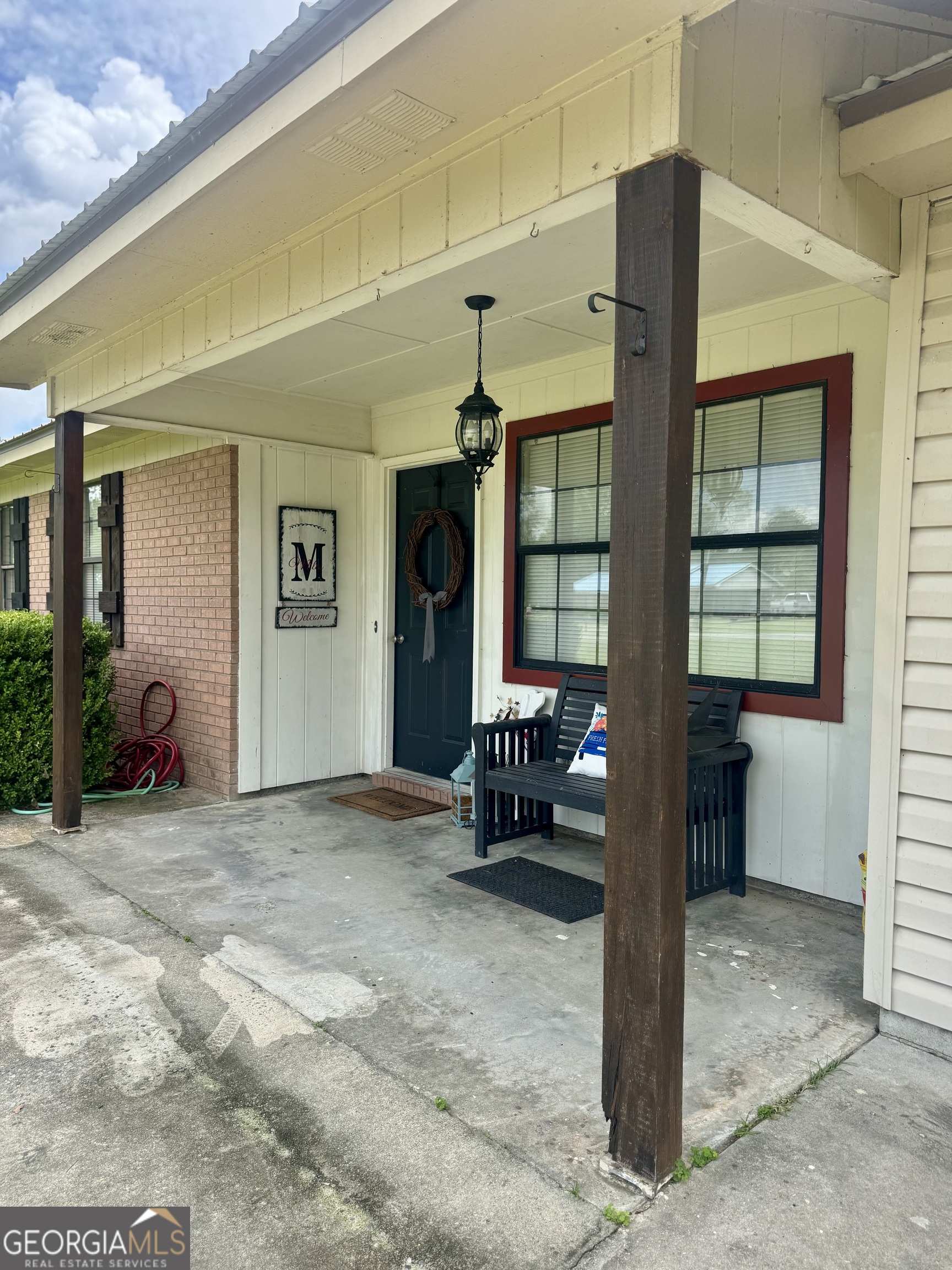 102 West Palm Road Hazlehurst, GA 31539 - Photo 2 of 17