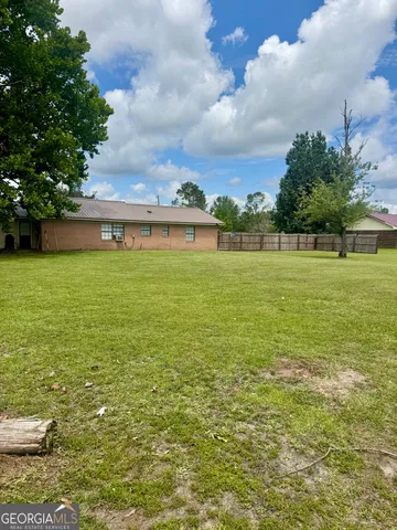 $163,999 | 102 West Palm Road, Hazlehurst, GA 31539