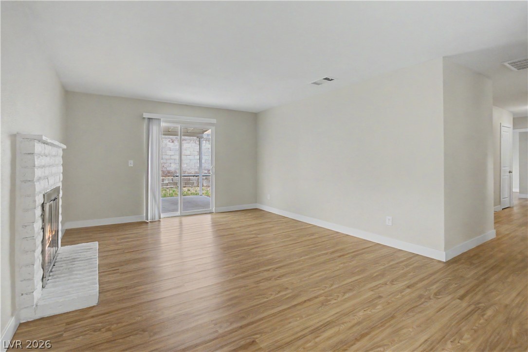 5279 Reeder Circle Las Vegas, NV 89119 - Photo 5 of 19