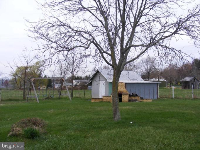 8365 Shank Hess Road Waynesboro, PA 17268 - Photo 14 of 17 Shed