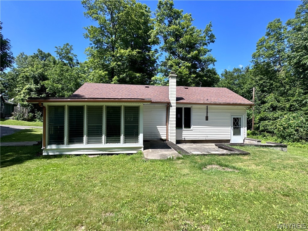 5306 Russell Road Stafford, NY 14020 - Photo 4 of 46