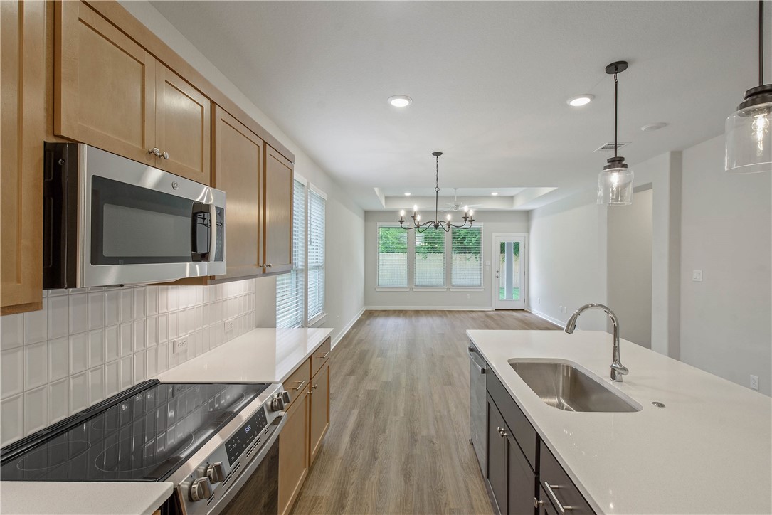 2776 Messenger Way Bryan, TX 77803 - Photo 8 of 18 Photos depict previously completed Emily with elevation A. Selections and finishes may vary; please contact an RNL sales team for the latest information on this home.