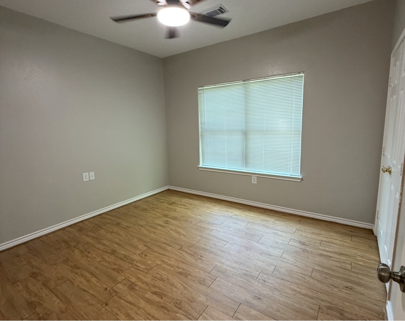 104 Longstreet Road, Unit 2 Willis, TX 77378 - Photo 12 of 16