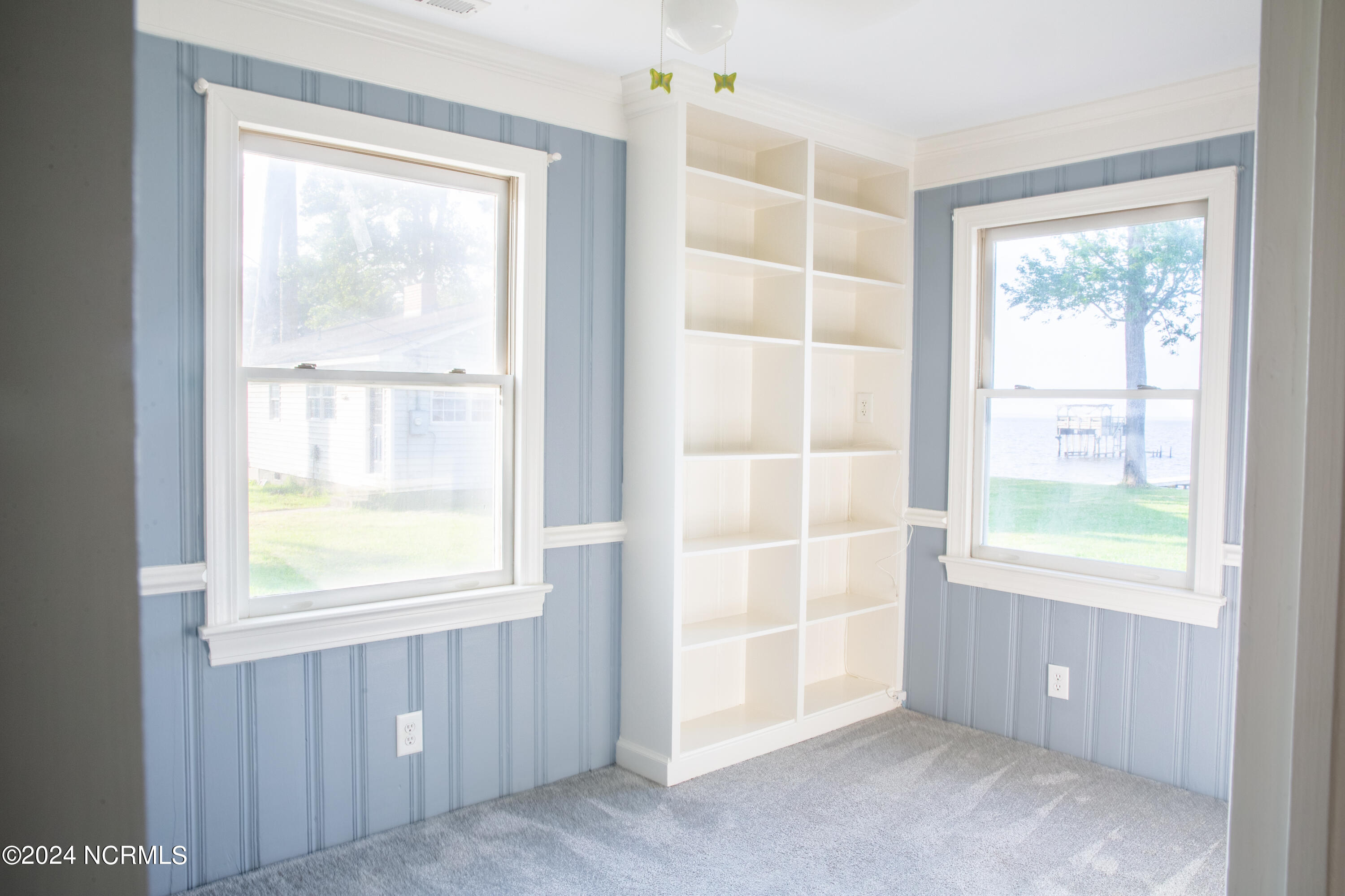 1039 Pinecrest Road Bath, NC 27808 - Photo 38 of 50 Ceiling Fan/Shelving