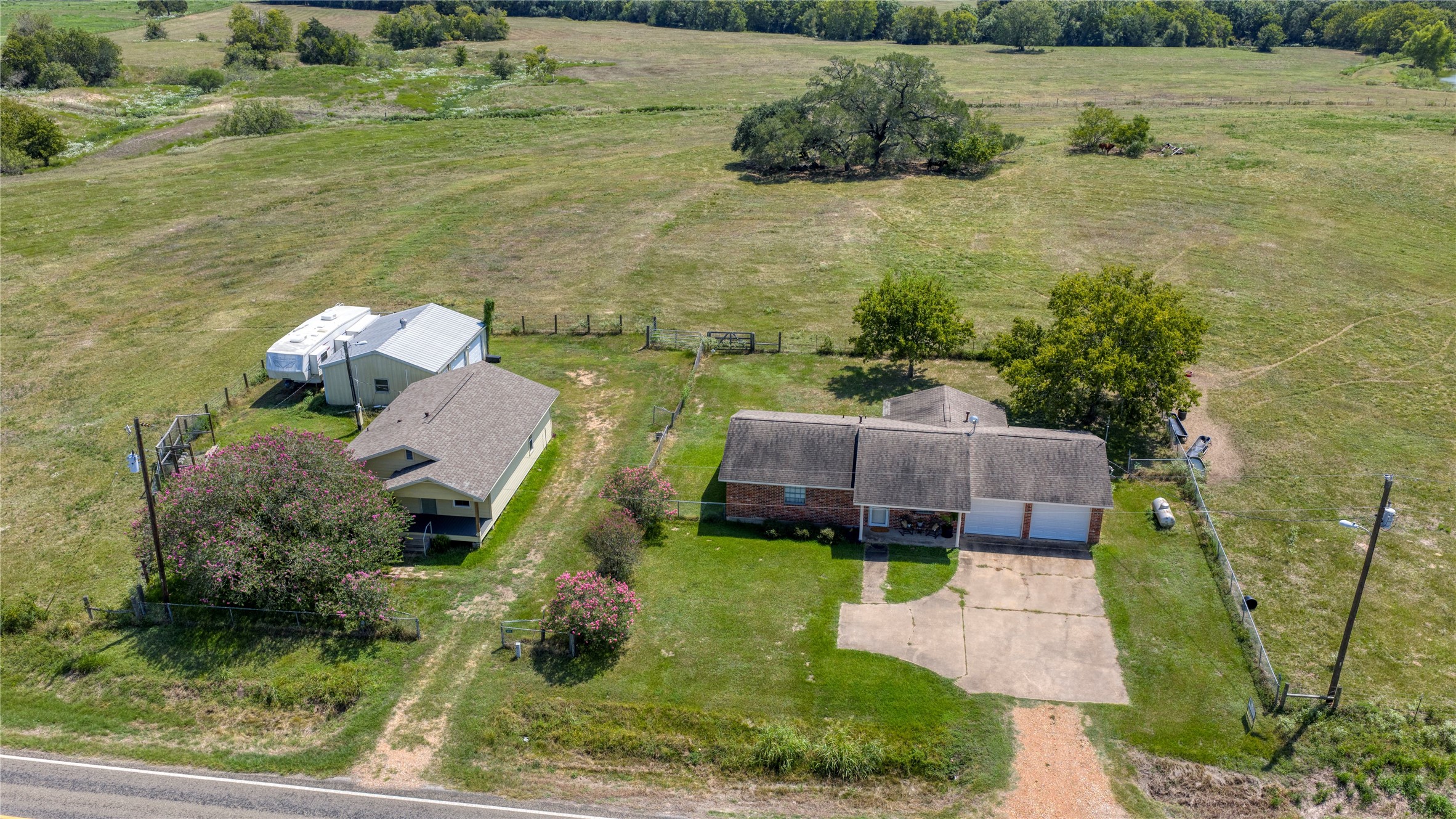 9503 Fm 389 Brenham, TX 77833 - Photo 23 of 23 a aerial view of a house with a yard