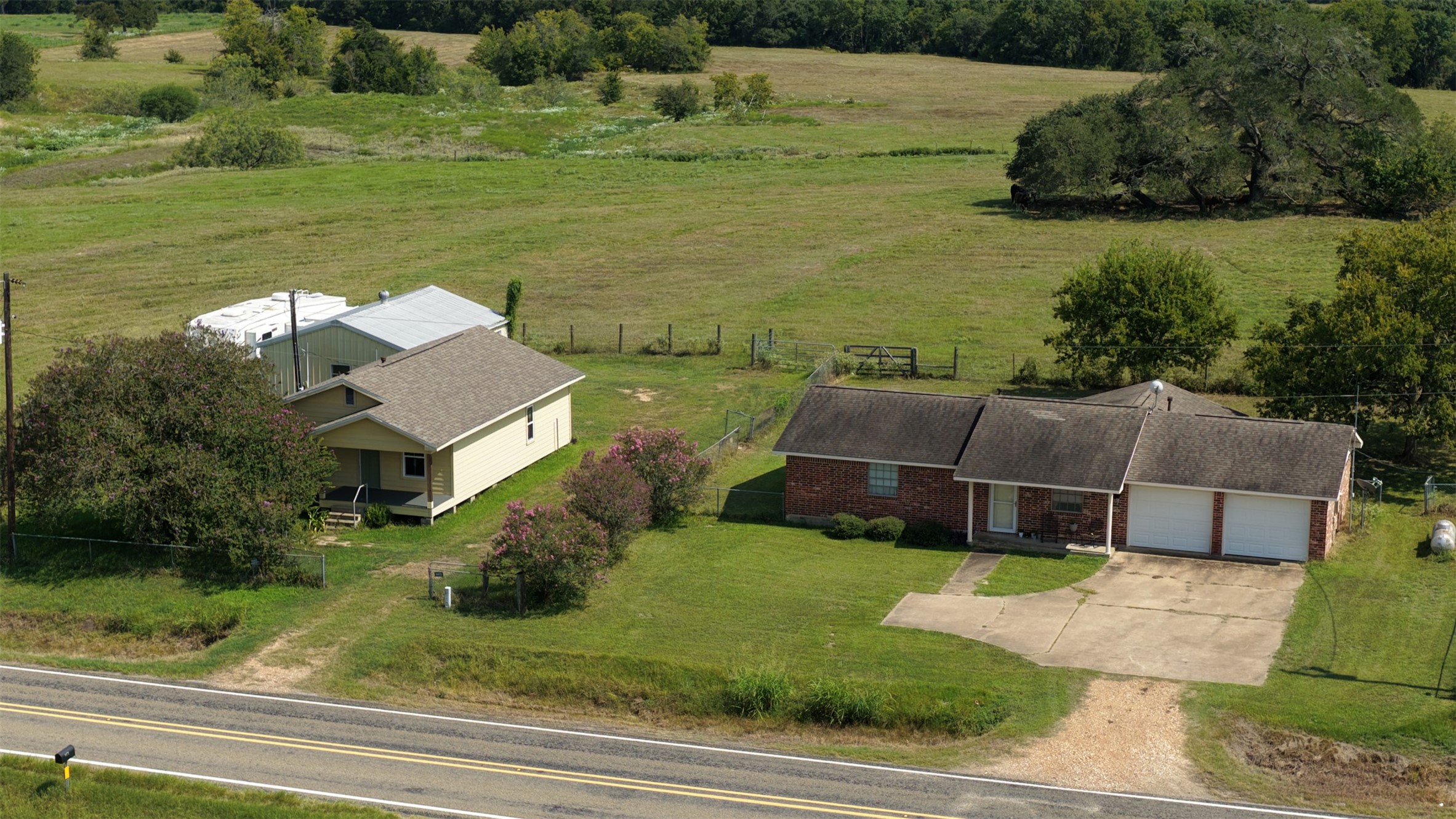 9503 Fm 389 Brenham, TX 77833 - Photo 3 of 23 a view of a terrace