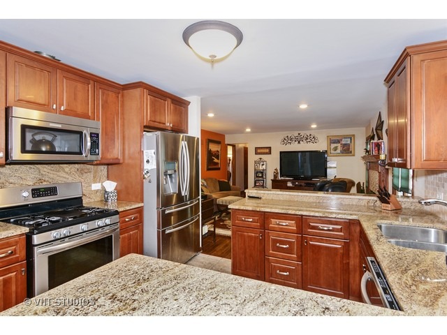 20655 Corinth Road Olympia Fields, IL 60461 - Photo 3 of 10