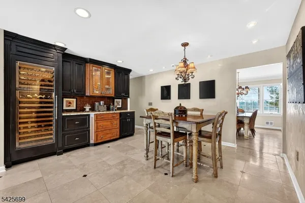 $999,000 | 48 Tree Top Road, Whitehouse Station, NJ 08889