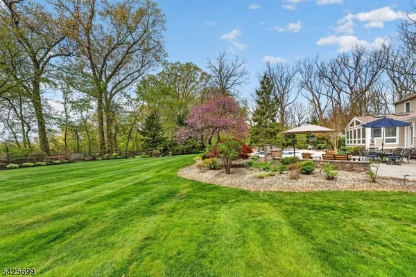 $999,000 | 48 Tree Top Road, Whitehouse Station, NJ 08889