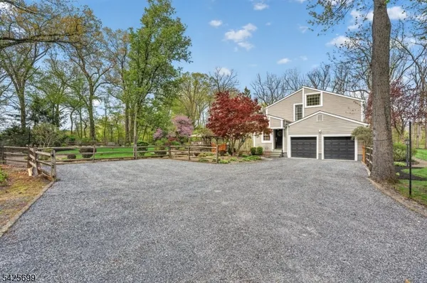 $999,000 | 48 Tree Top Road, Whitehouse Station, NJ 08889
