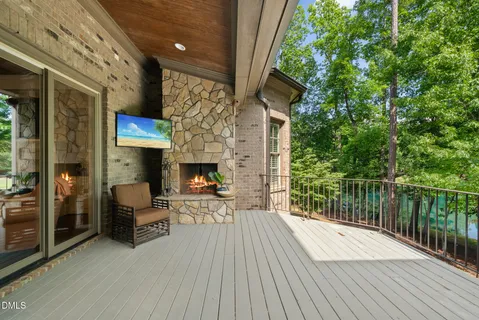 $2,390,000 | 4300 Brinleys Cove Court, Raleigh, NC 27614