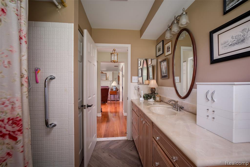 9404 North River Road Algonac, MI 48001 - Photo 19 of 37
