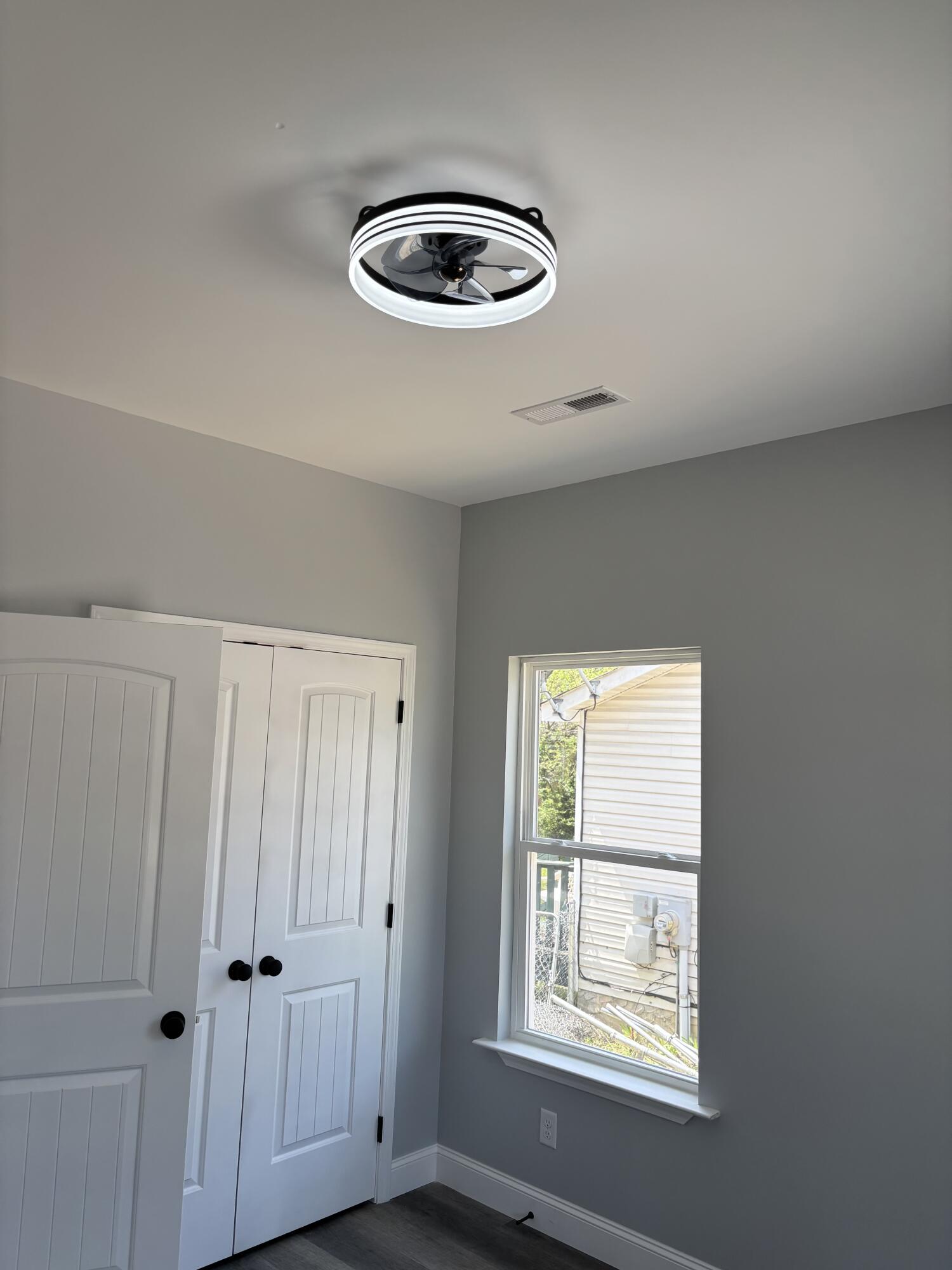 1806 Ocoee Street Chattanooga, TN 37406 - Photo 12 of 24 IMG_3105