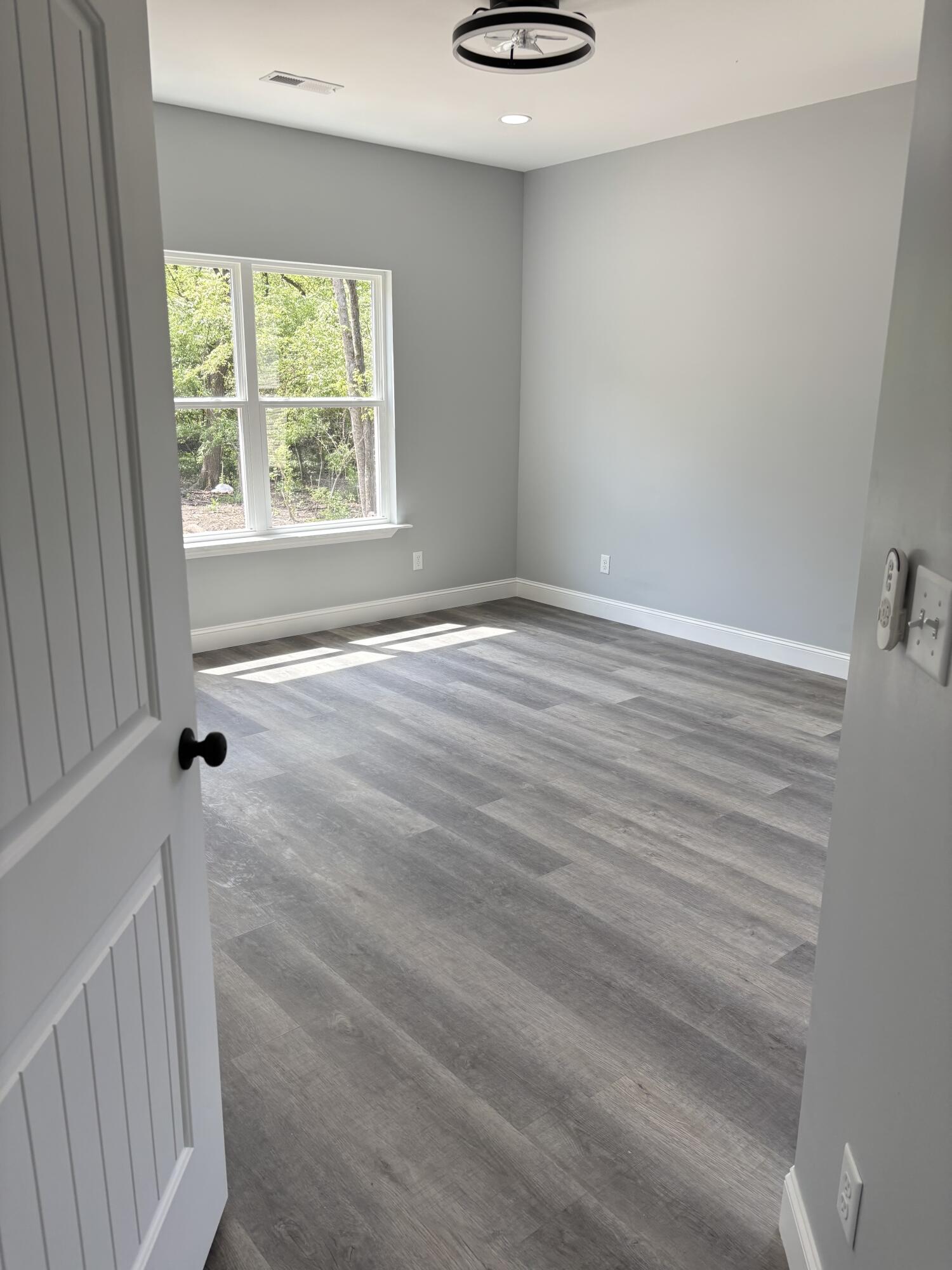 1806 Ocoee Street Chattanooga, TN 37406 - Photo 9 of 24 IMG_3088