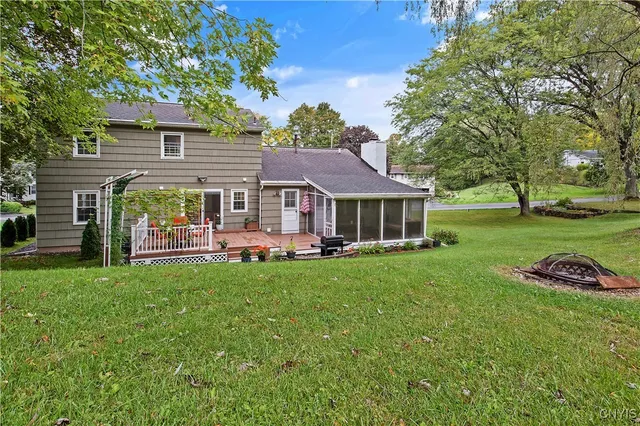 $435,000 | 4594 Brookhill Drive South, Manlius, NY 13104