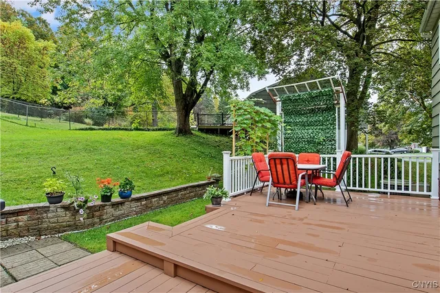 $435,000 | 4594 Brookhill Drive South, Manlius, NY 13104