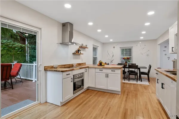 $435,000 | 4594 Brookhill Drive South, Manlius, NY 13104