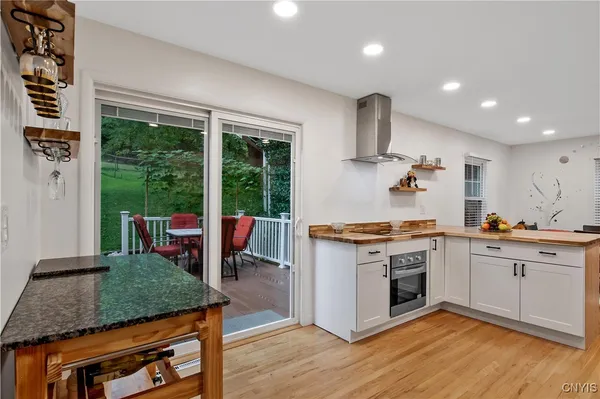 $435,000 | 4594 Brookhill Drive South, Manlius, NY 13104