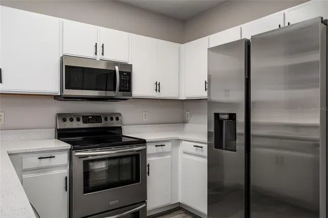 $240,000 | 6213 Osprey Lake Circle, Riverview, FL 33578