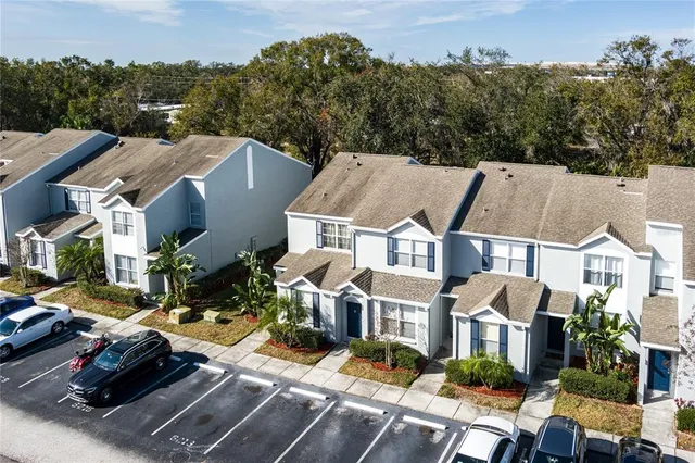 $240,000 | 6213 Osprey Lake Circle, Riverview, FL 33578