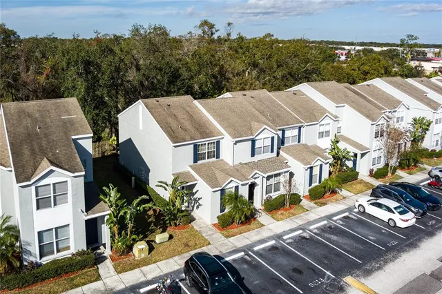 $240,000 | 6213 Osprey Lake Circle, Riverview, FL 33578