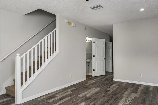 $240,000 | 6213 Osprey Lake Circle, Riverview, FL 33578