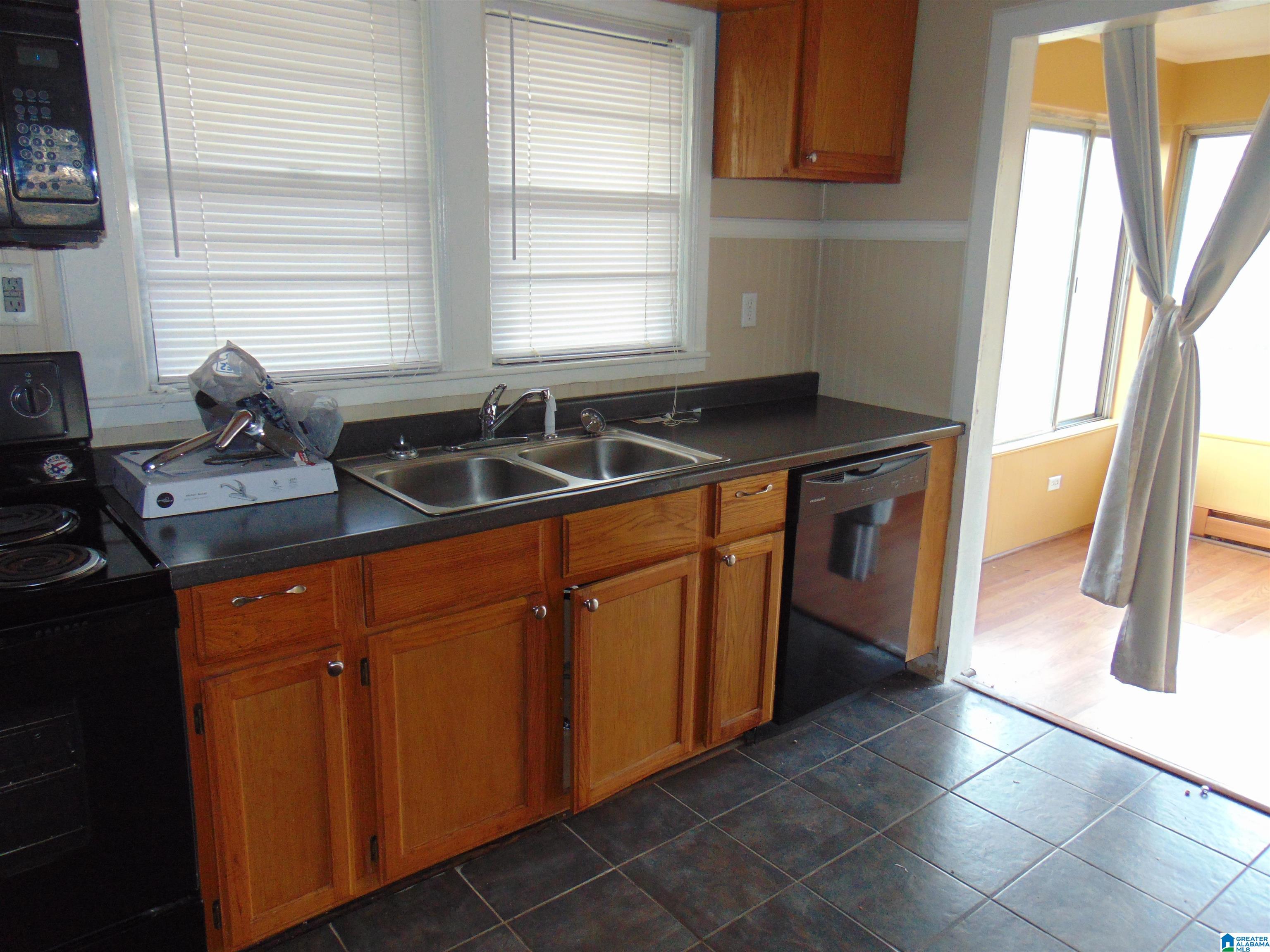 3339 Warrior River Road Bessemer, AL 35023 - Photo 13 of 24