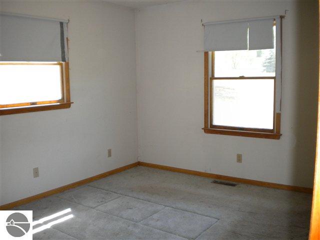 13420 South Cedar Road Cedar, MI 49621 - Photo 10 of 22 1736430-9.JPG