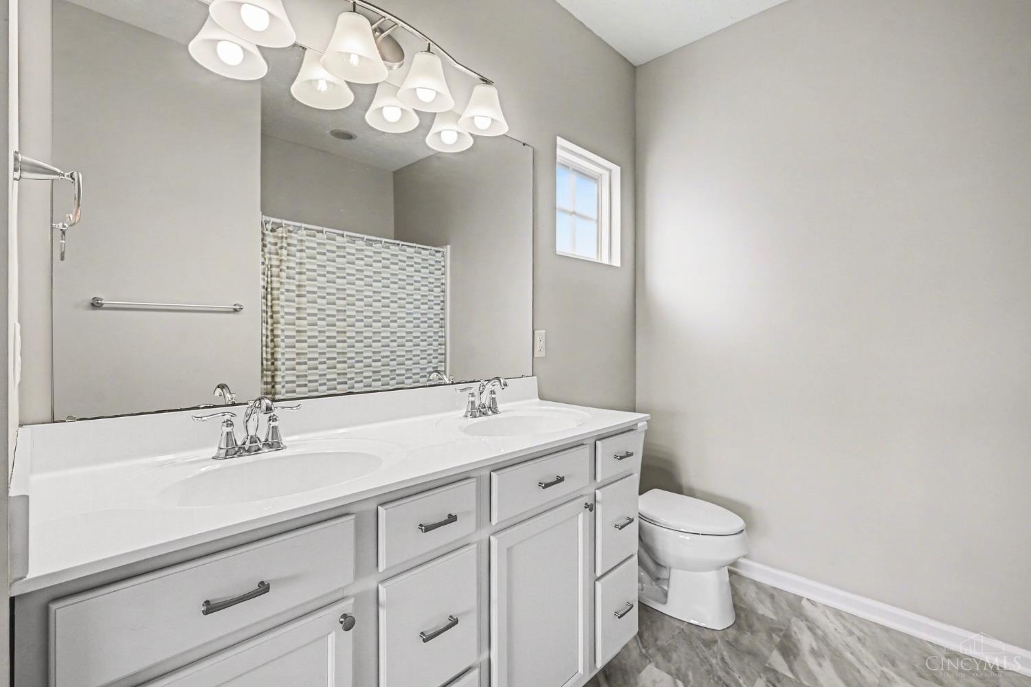 5116 River Ridge Lane Hamilton, OH 45011 - Photo 16 of 26