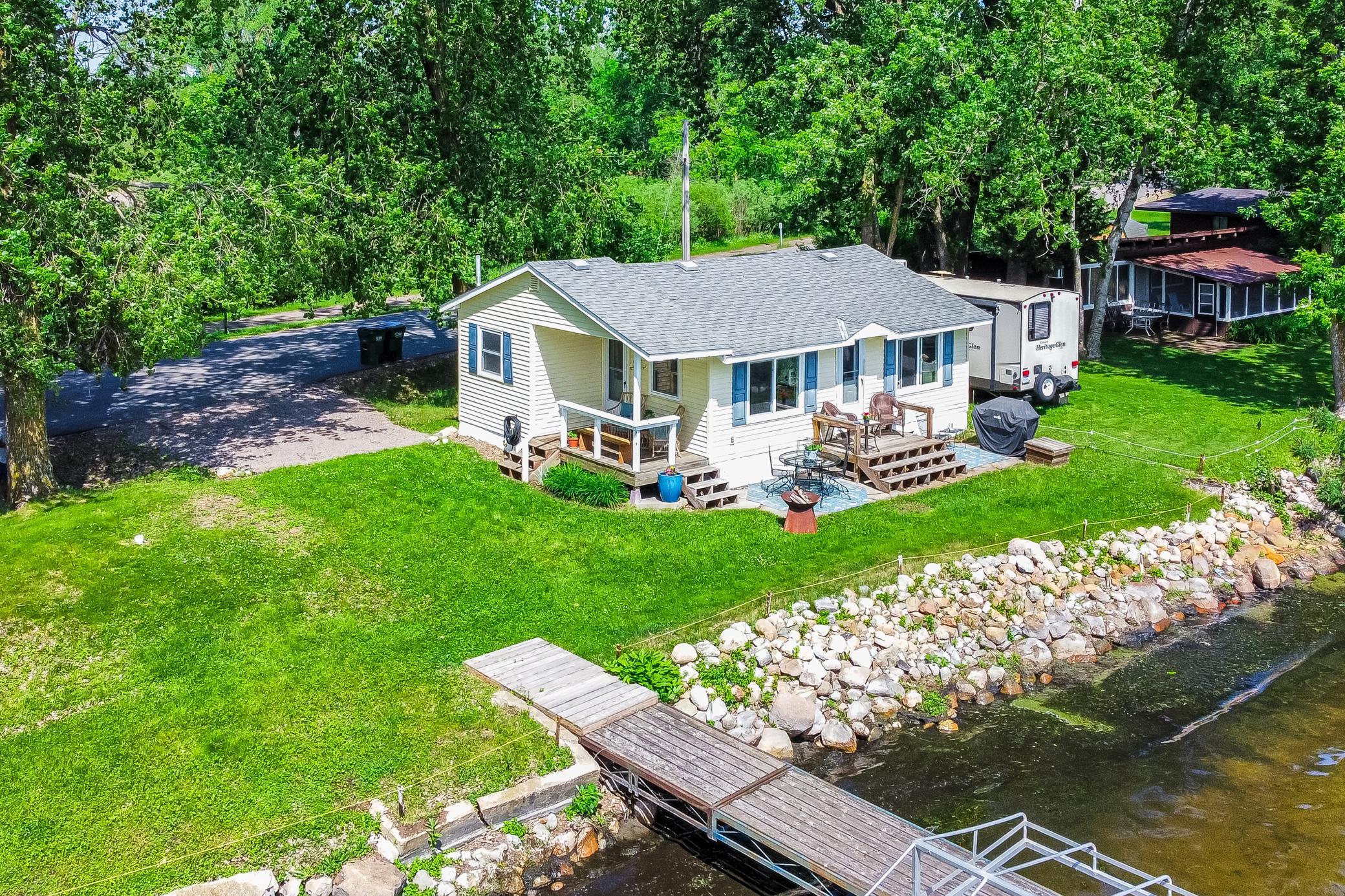 14392 Baywater Road Paynesville, MN 56362 - Photo 3 of 30