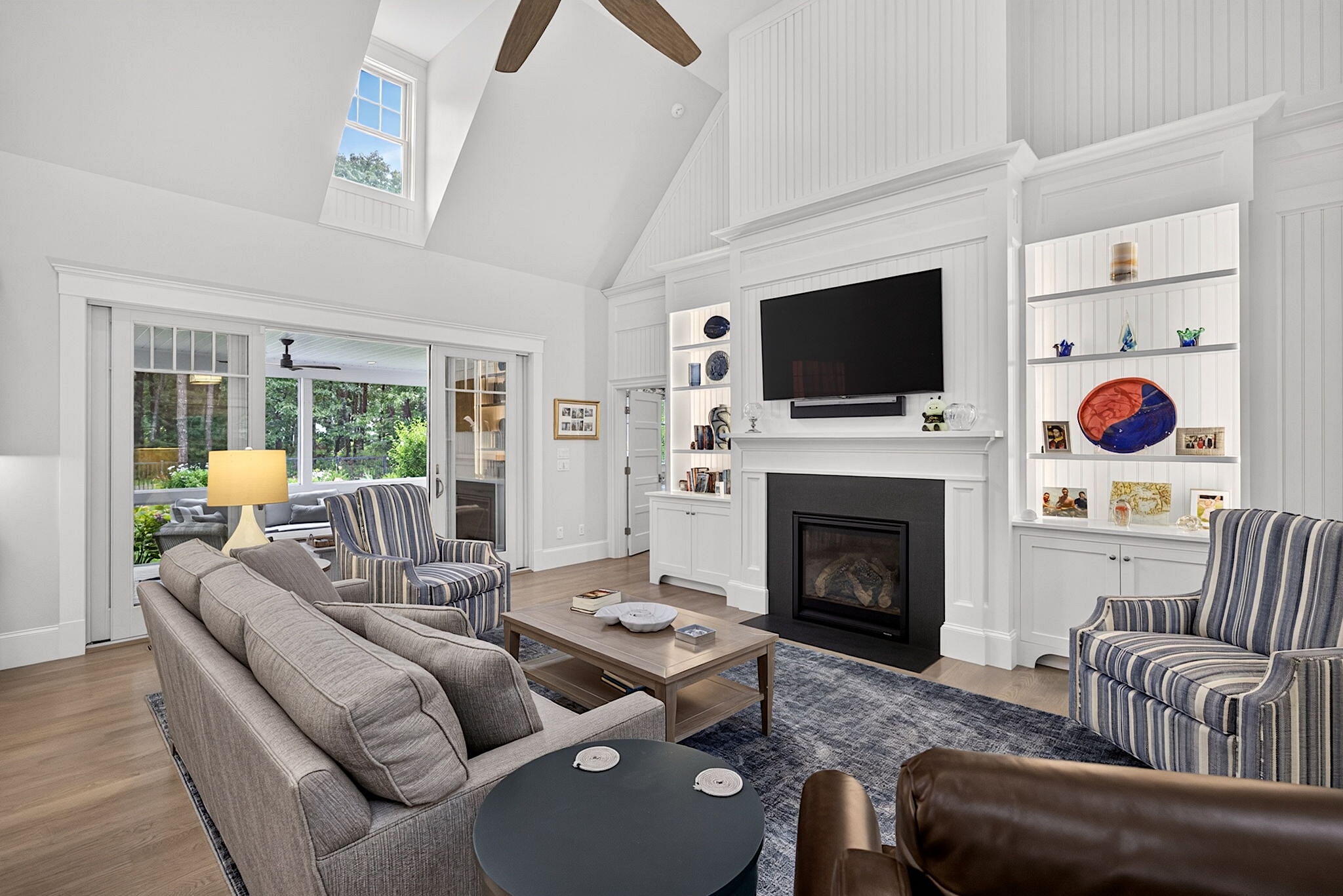 108 Seapuit River Road Osterville, MA 02655 - Photo 9 of 65 Living Room - 107-9L4A7803