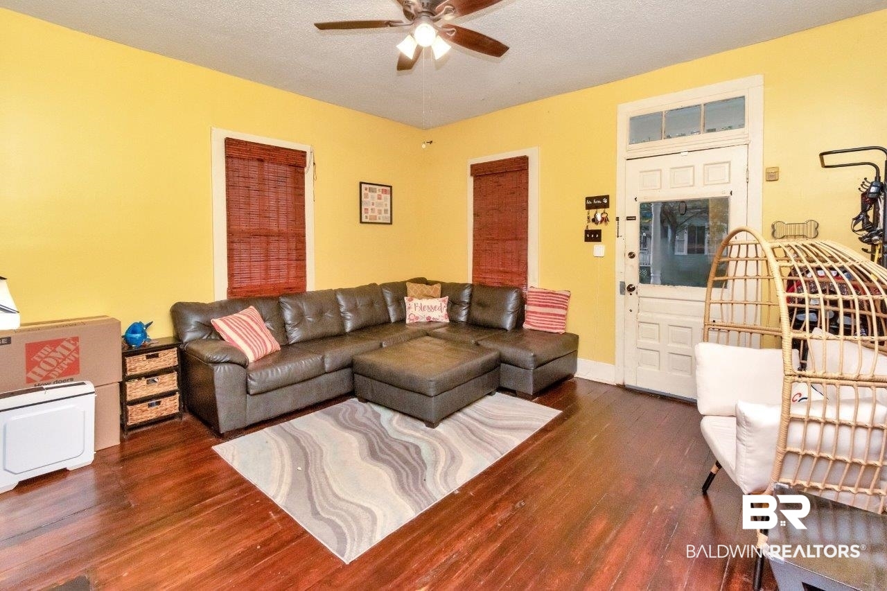 12 South Hallett Street Mobile, AL 36604 - Photo 3 of 22