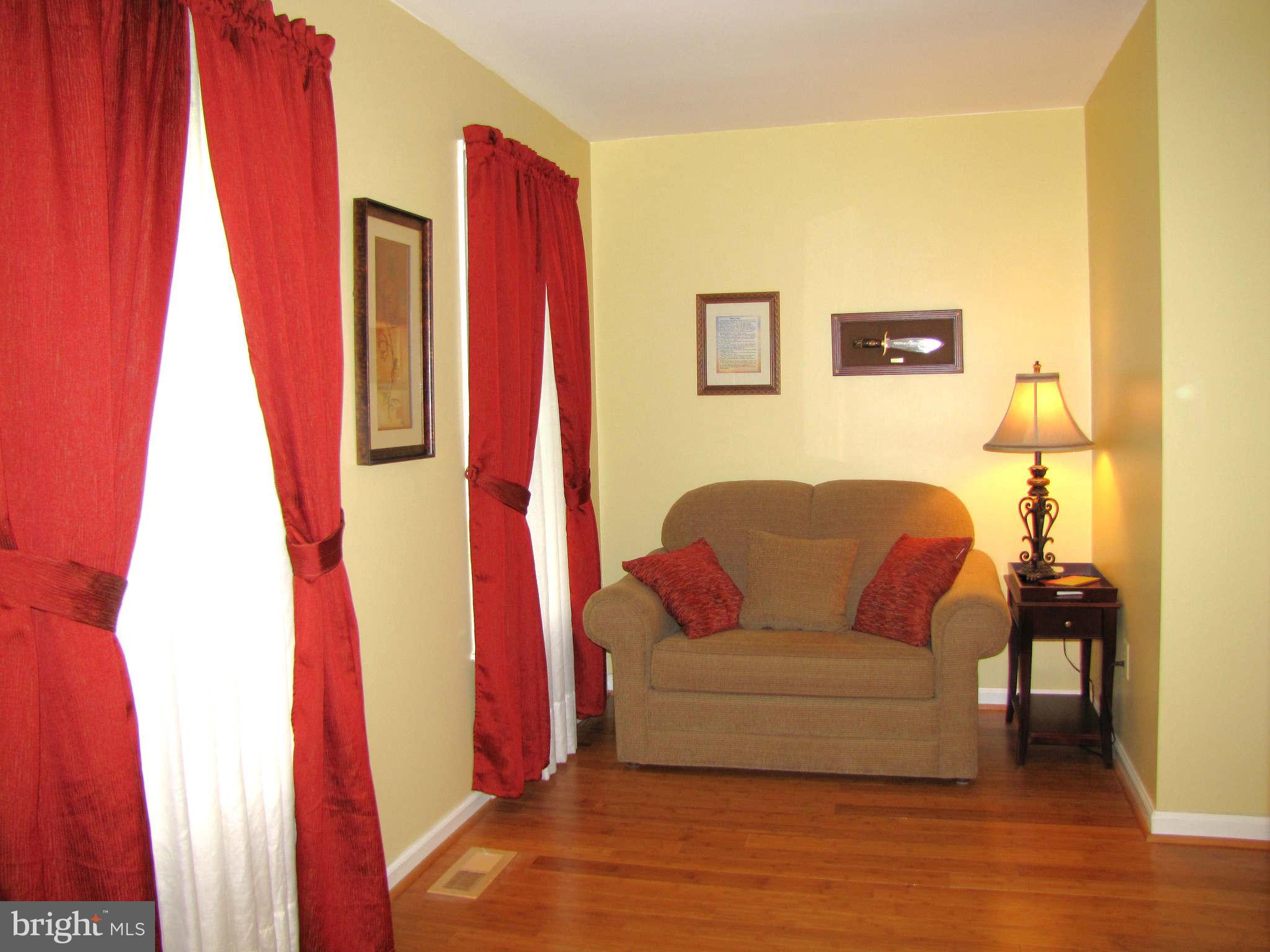 8208 Rippling Branch Road Laurel, MD 20723 - Photo 17 of 30 Sitting Room