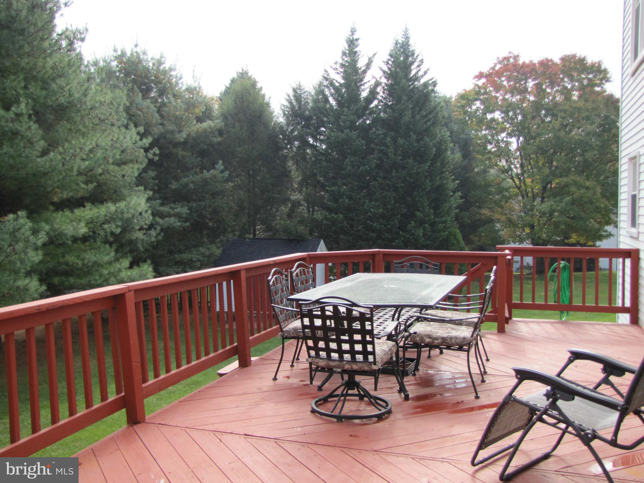 8208 Rippling Branch Road Laurel, MD 20723 - Photo 29 of 30 Deck