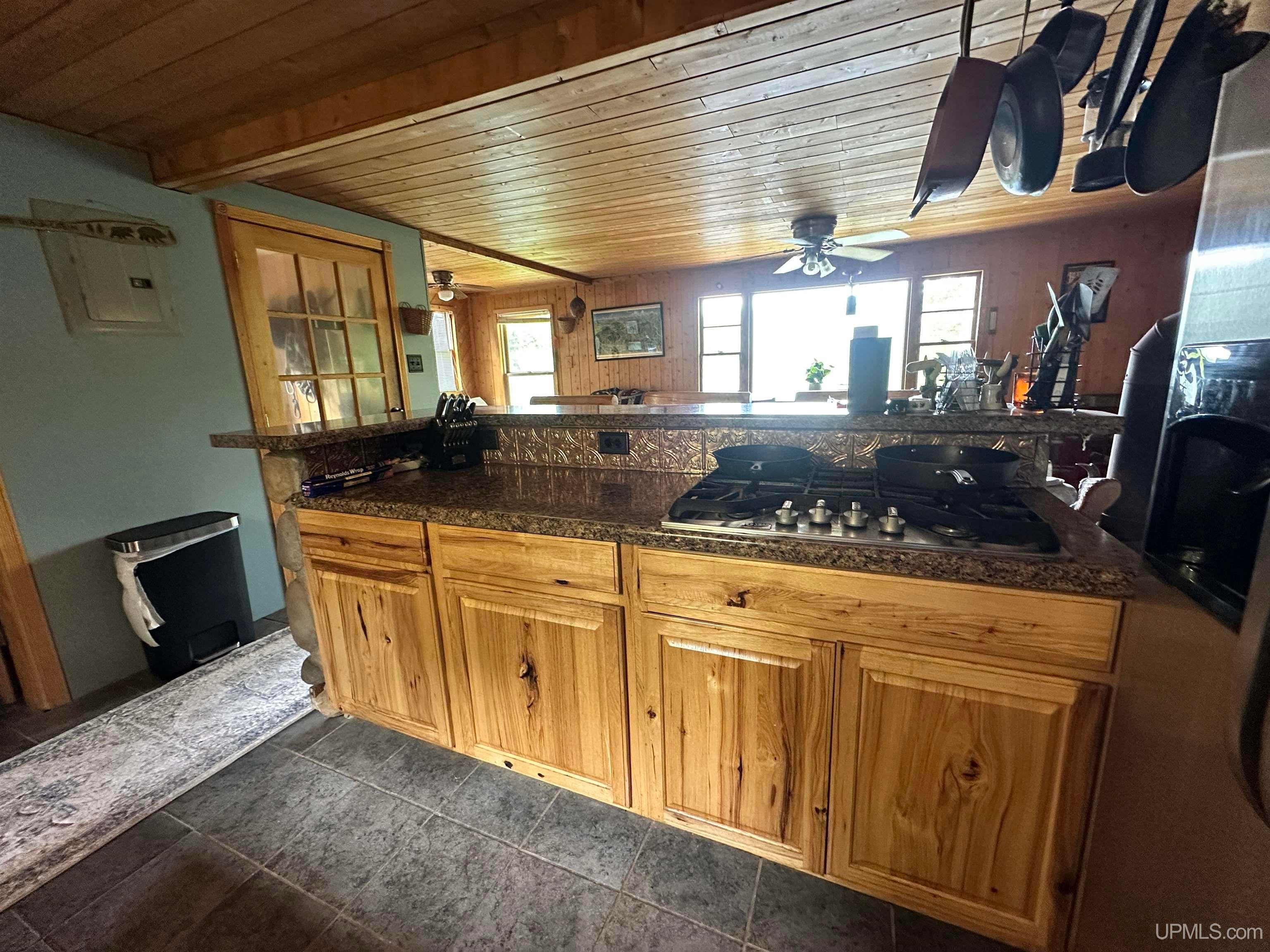 2942 Sycamore Road Republic, MI 49879 - Photo 16 of 35 Gallery Image 16
