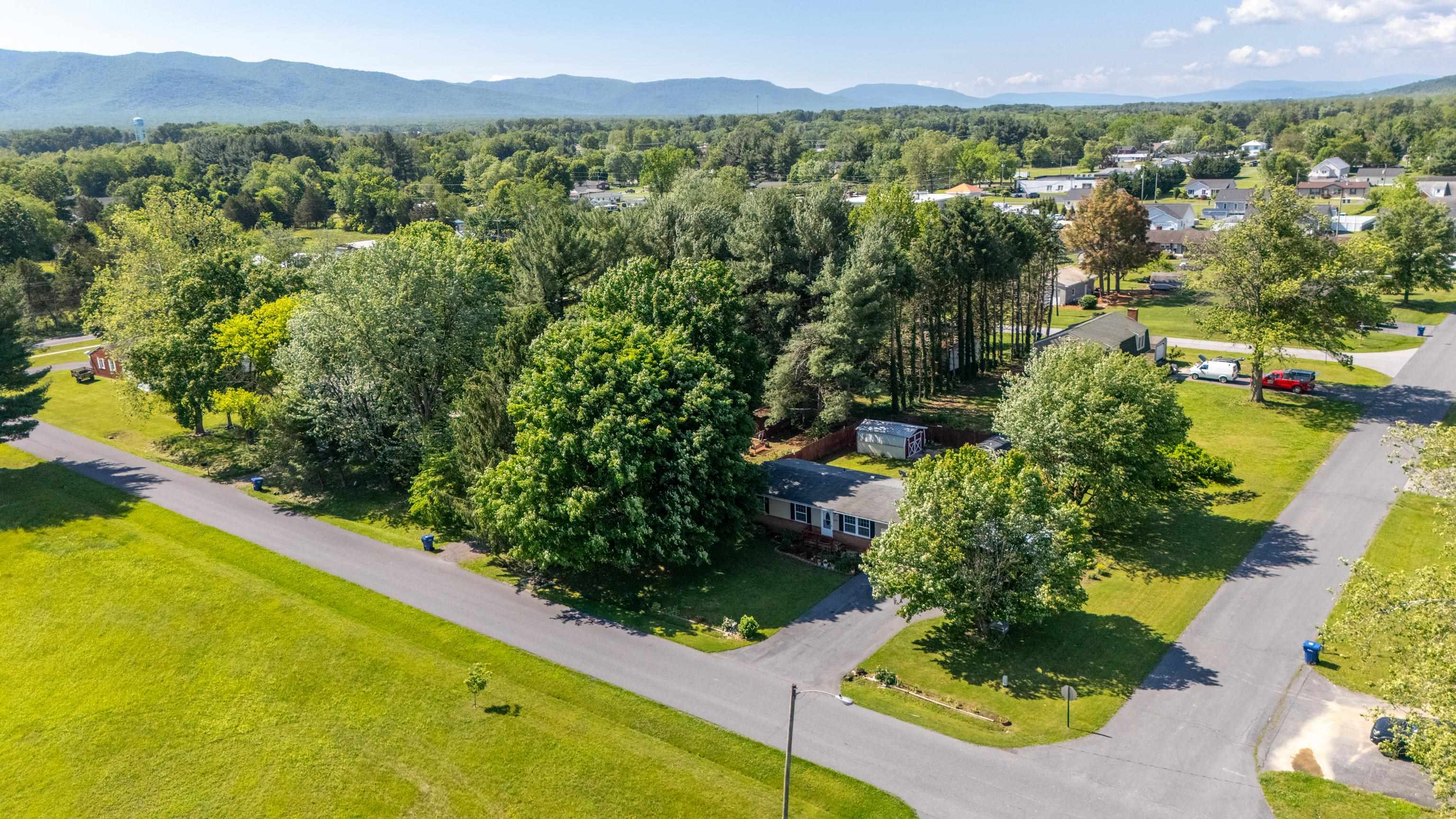 409 13th Street Grottoes, VA 24441 - Photo 53 of 61