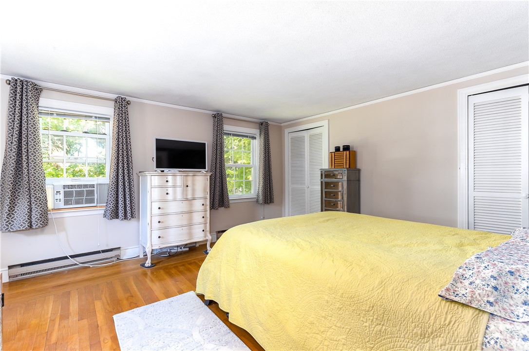 205 Trinity Street Warwick, RI 02886 - Photo 17 of 28 Gallery Image 17