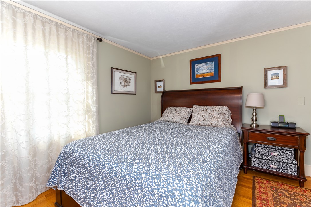 205 Trinity Street Warwick, RI 02886 - Photo 19 of 28 Gallery Image 19