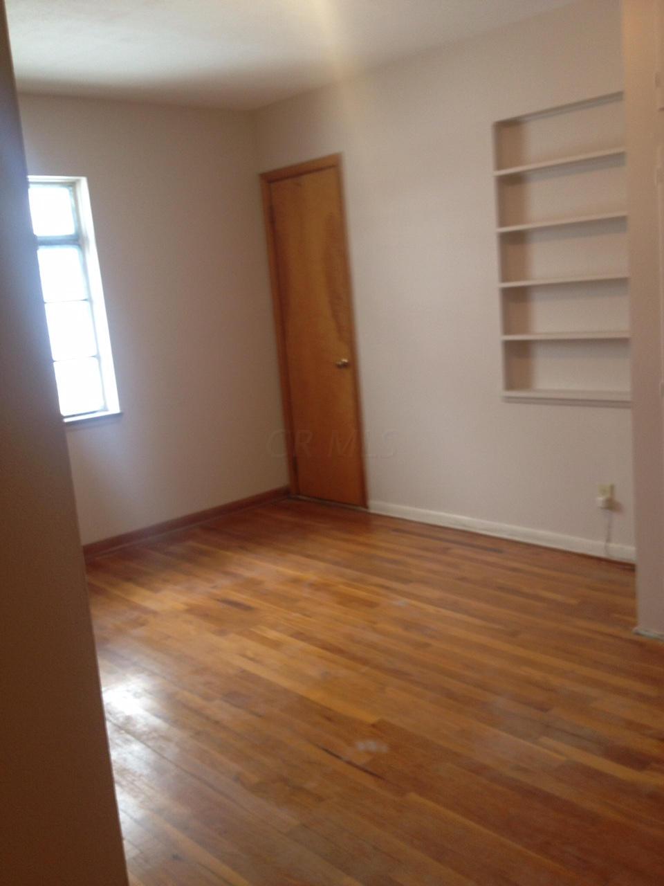 3127 Derby Road Columbus, OH 43221 - Photo 16 of 27