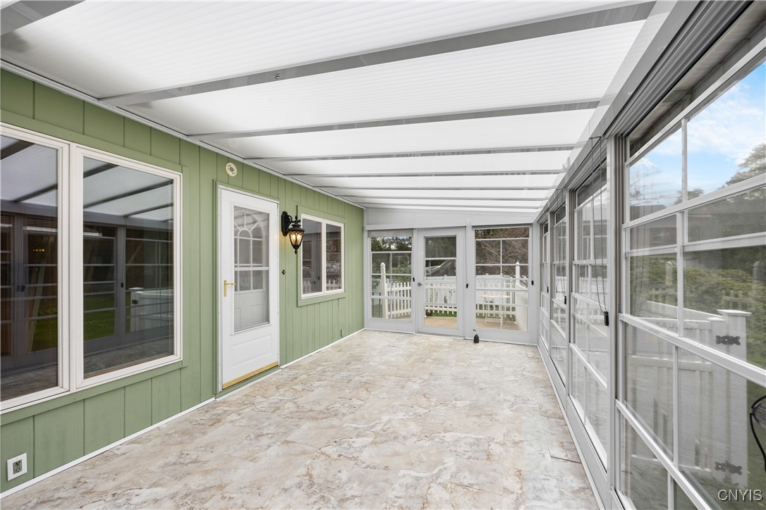 101 Hatherly Road Syracuse, NY 13224 - Photo 12 of 33