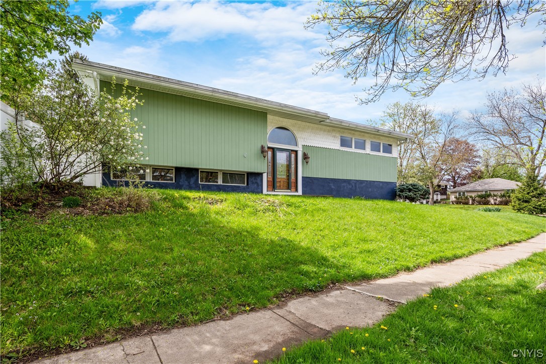 101 Hatherly Road Syracuse, NY 13224 - Photo 3 of 33