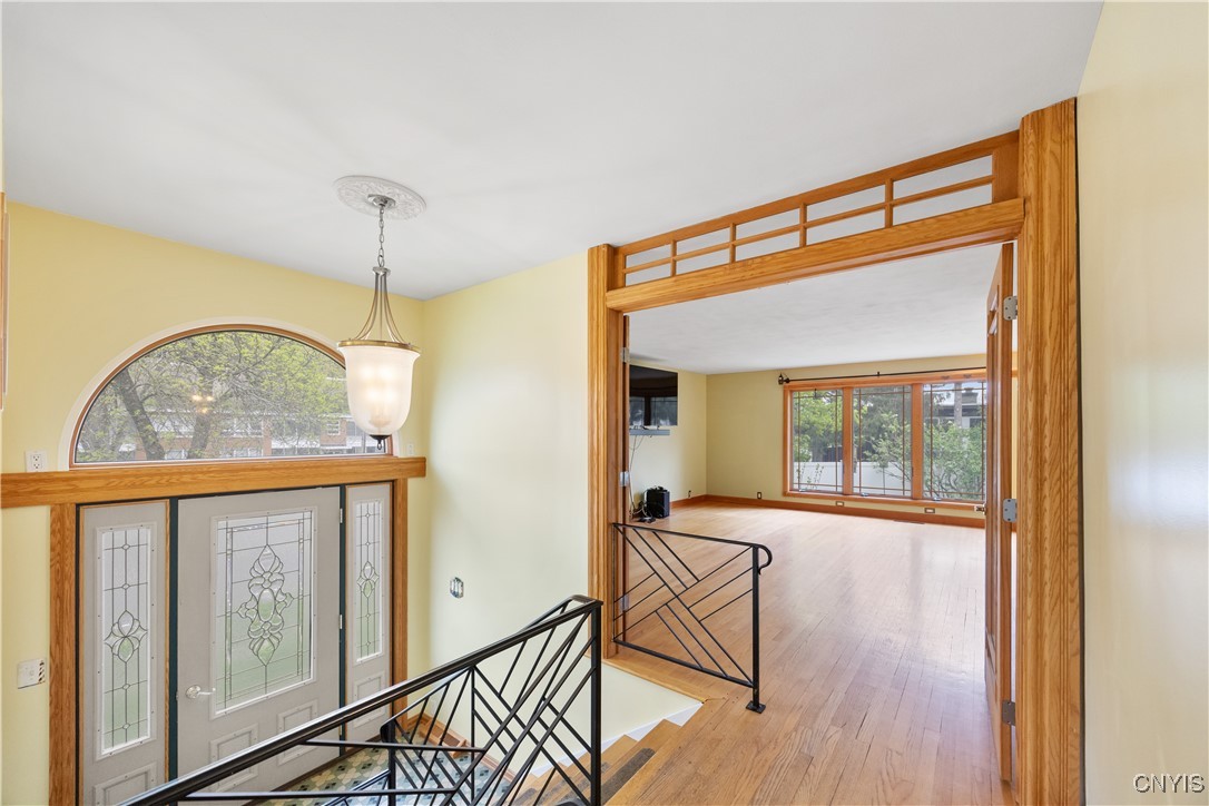 101 Hatherly Road Syracuse, NY 13224 - Photo 5 of 33