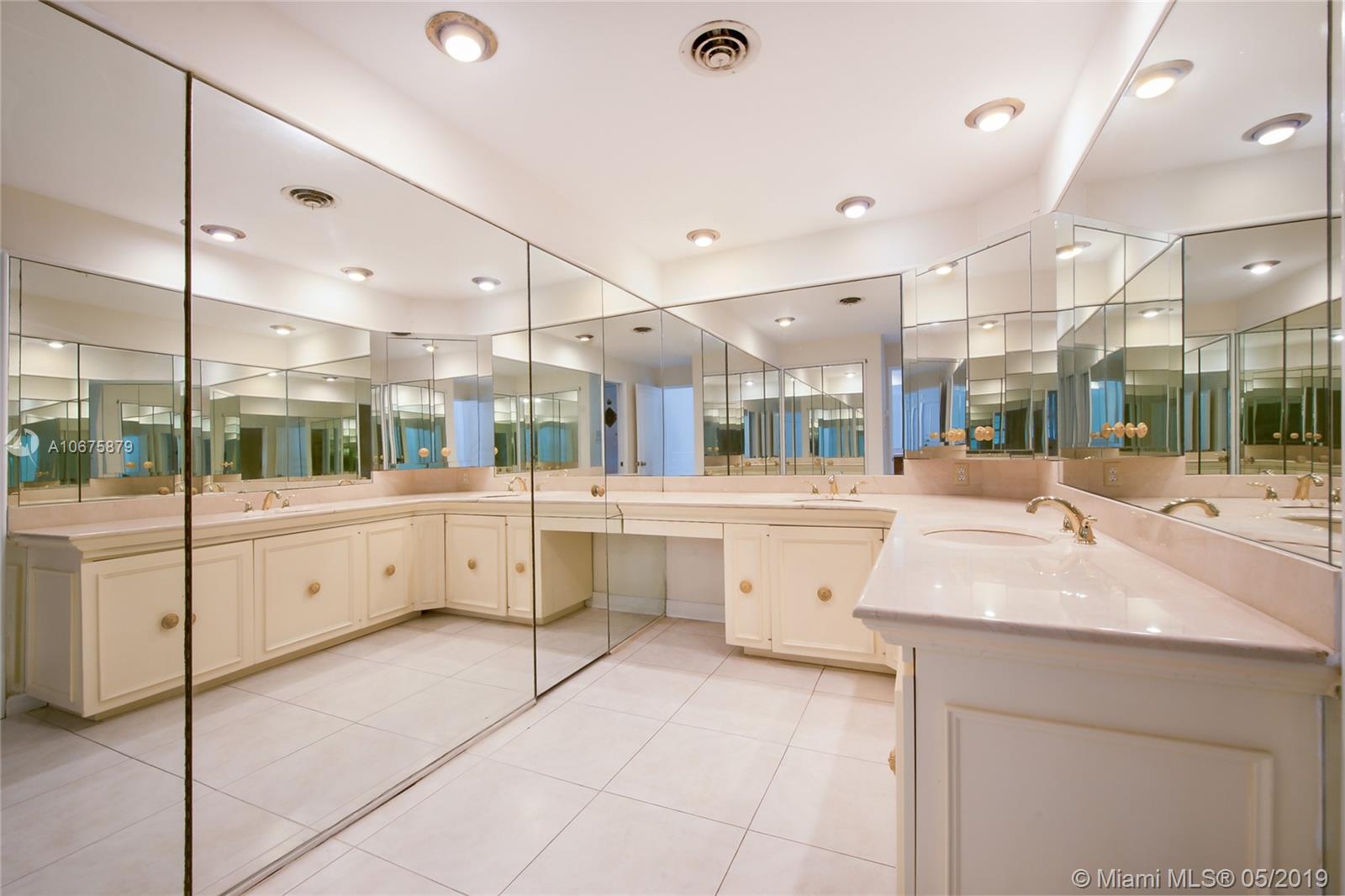 901 Hardee Road Coral Gables, FL 33146 - Photo 19 of 28