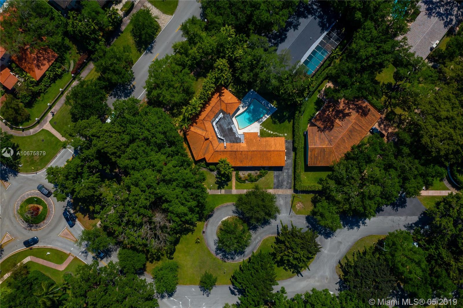 901 Hardee Road Coral Gables, FL 33146 - Photo 7 of 28